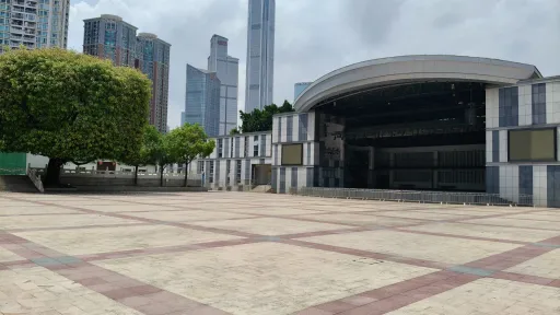 皇岗村