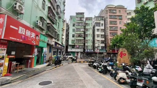 仓前村