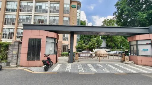  赤水洞村