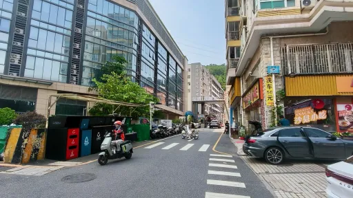  西岭下村