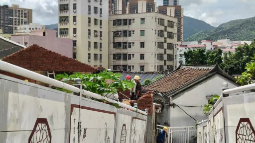 罗租村