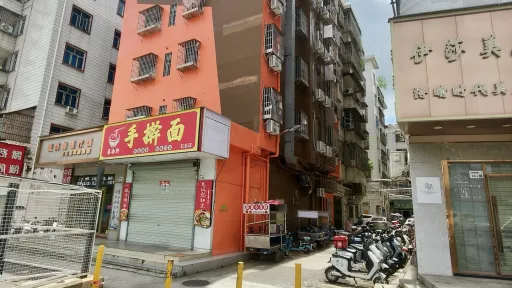 罗租村