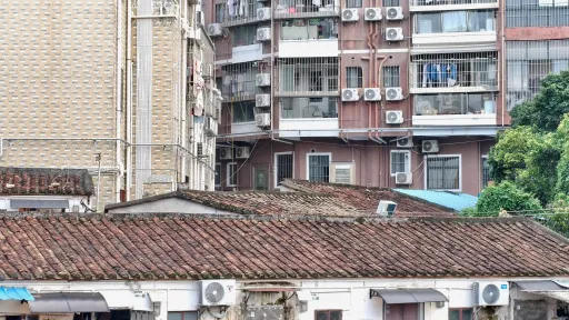 应人石村