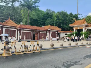 坳下村
