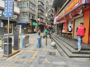 巴登村