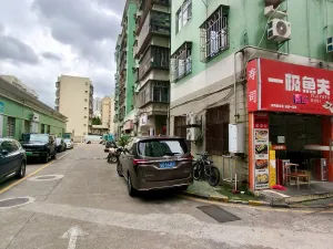 仓前村