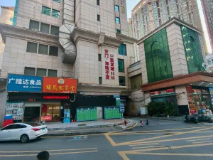 赛龙村