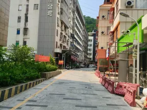  西岭下村