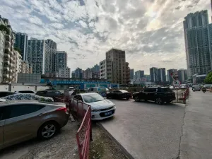 白石洲村