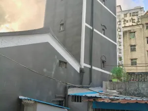 黎光村