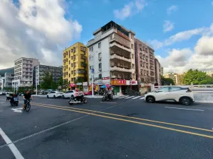 黎光村