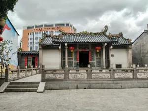 罗租村