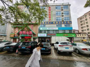 砖厂村