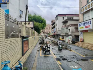 砖厂村