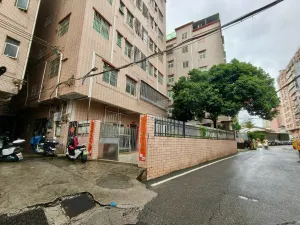 砖厂村